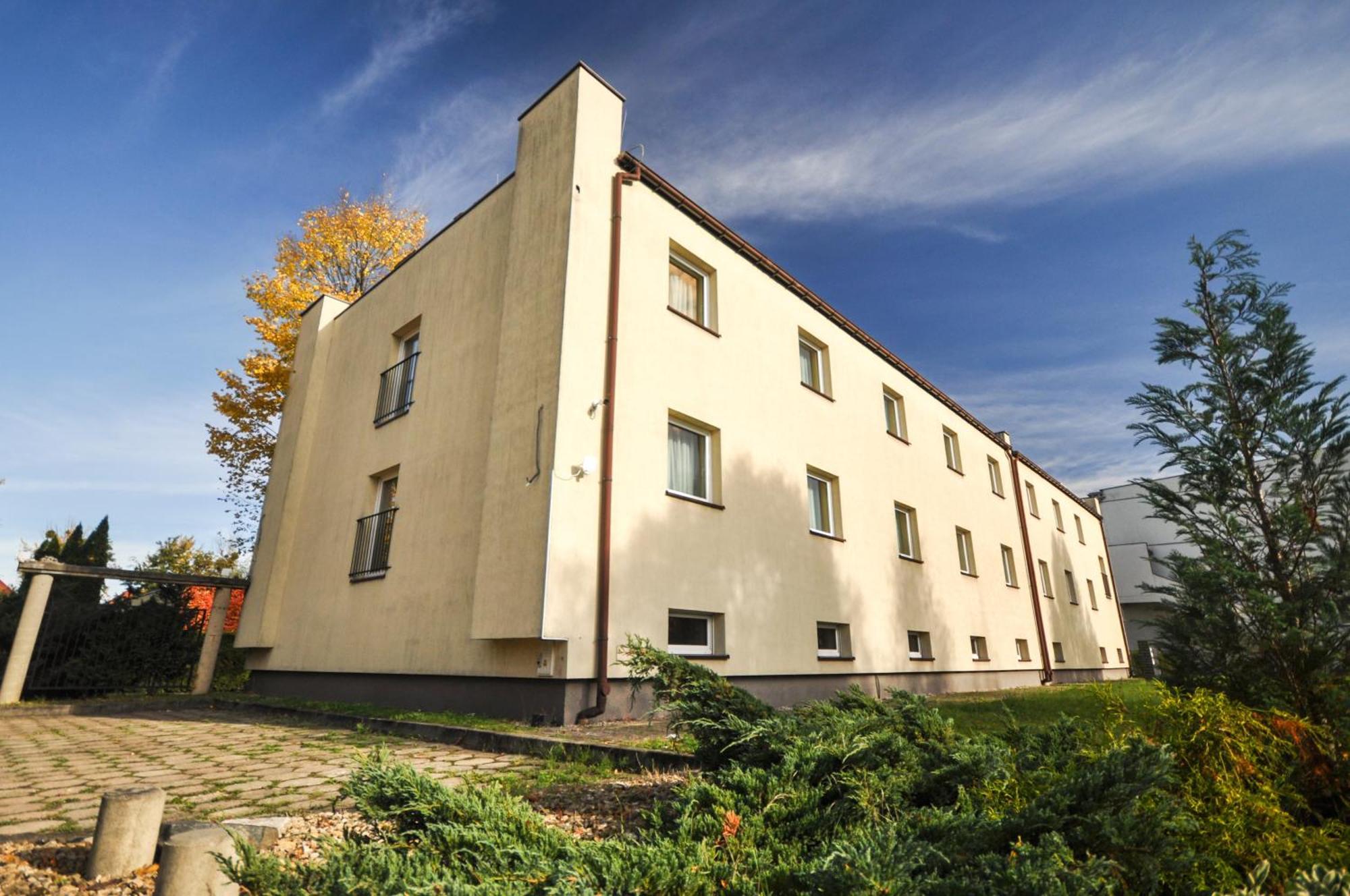 Hotel Trzy Swiaty Spa & Wellness Rajska Wyspa グリヴィツェ エクステリア 写真